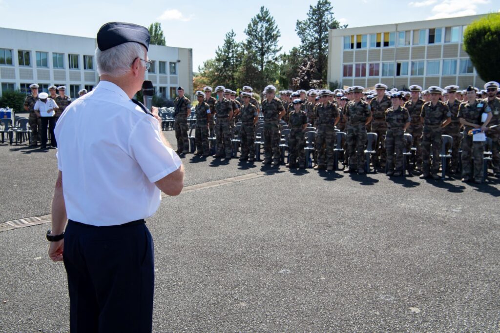 Remise des chèques aux ultramarins 2