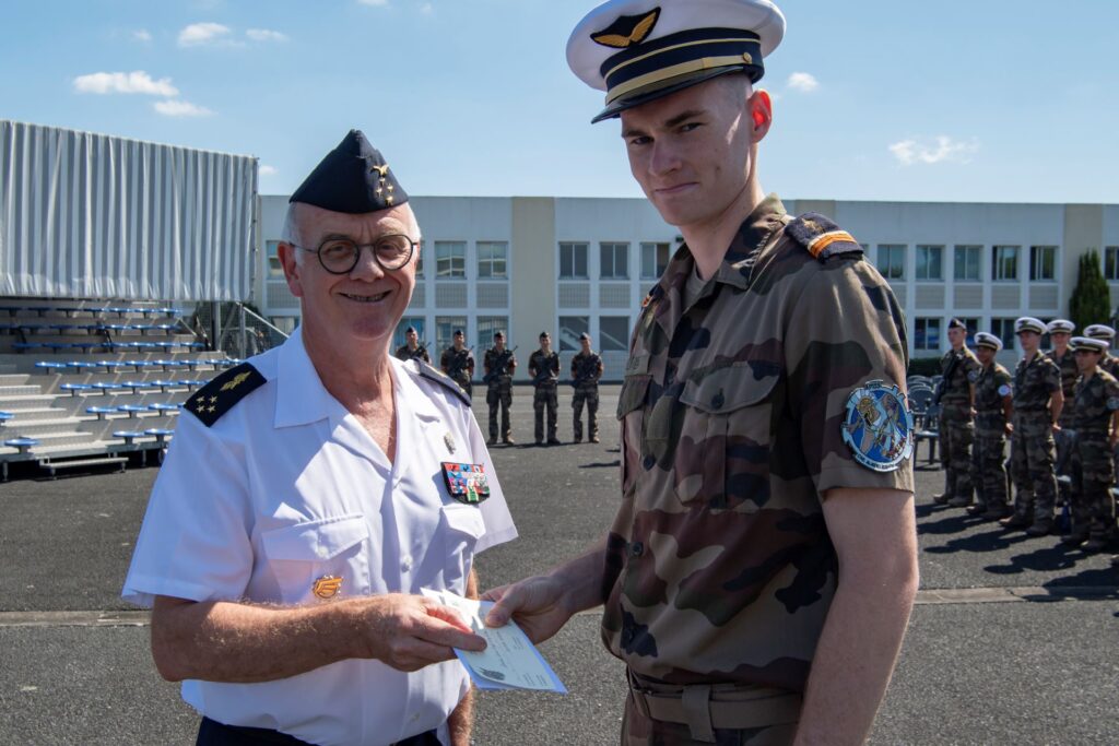 Remise des chèques aux ultramarins 3