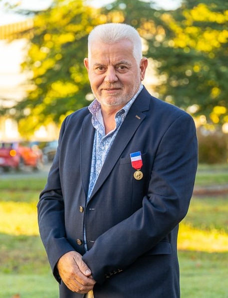 Médaille d’honneur aux personnels civils échelon « OR » 1